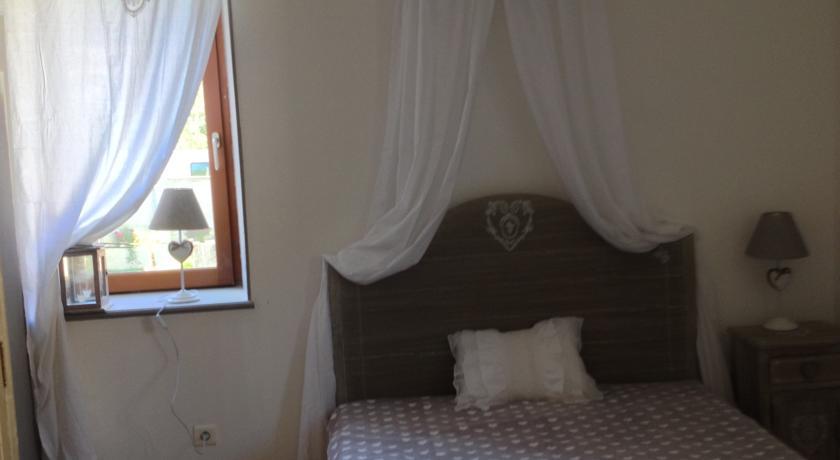 Gite Des 3 Chateaux Ribeauville  Phòng bức ảnh